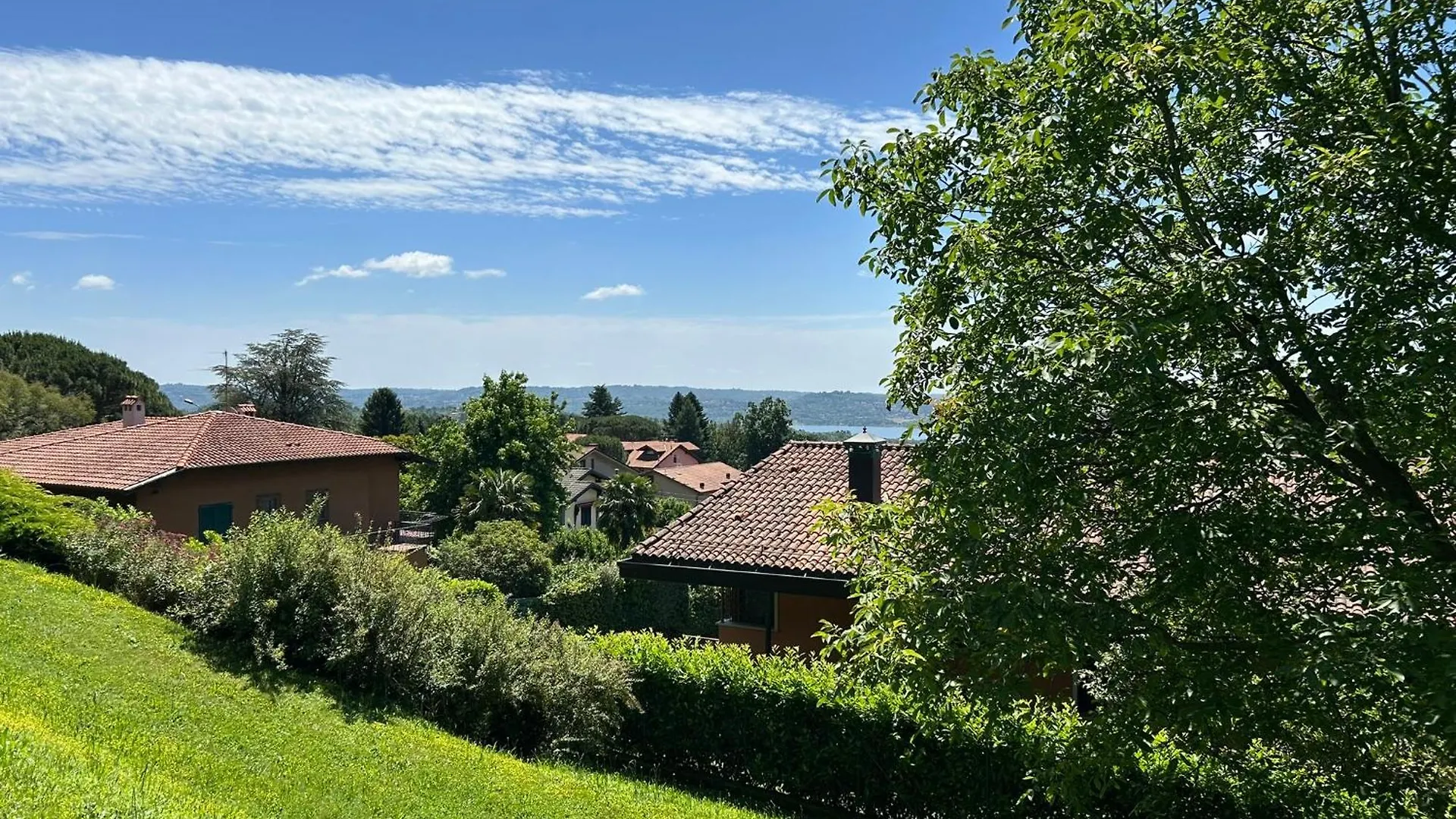 Il Rifugio Del Sole Apartment Barasso Italy